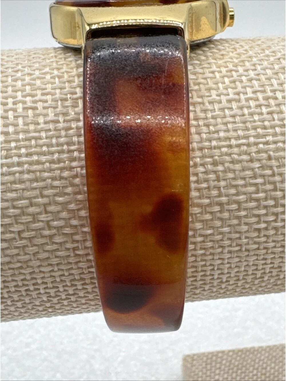 Joan Rivers Vintage Classics Collection Tortoise Shell Cuff Women's Watch Works!